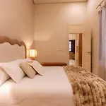 شقة Perla